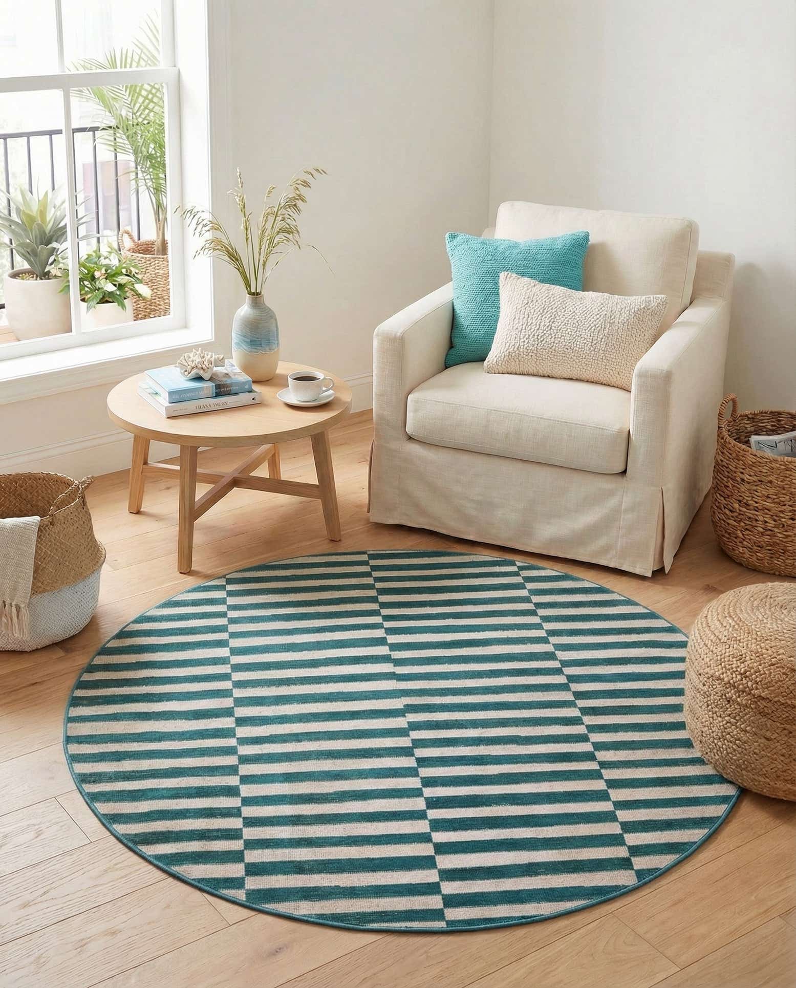 3' 7 x 3' 7 SoHo Round Rug