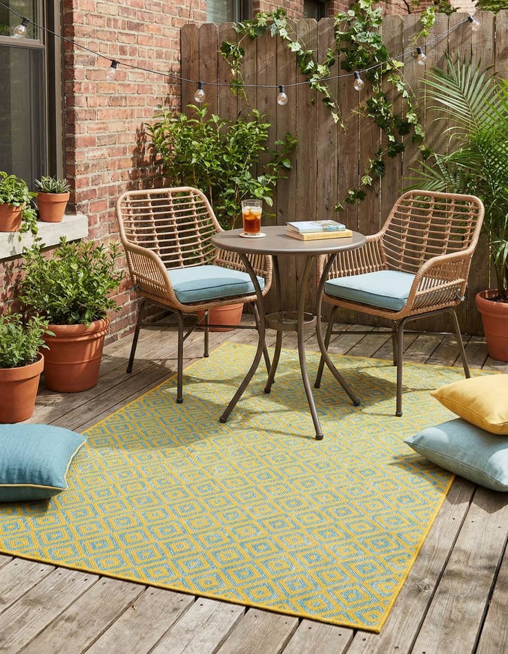 Detail image of  5' 3 x 8'  Washable Jill Zarin Costa Rica Indoor / Outdoor Rug