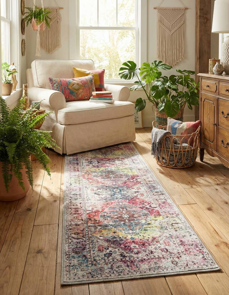 Detail image of 2' x 8'  Washable Yara Runner Rug