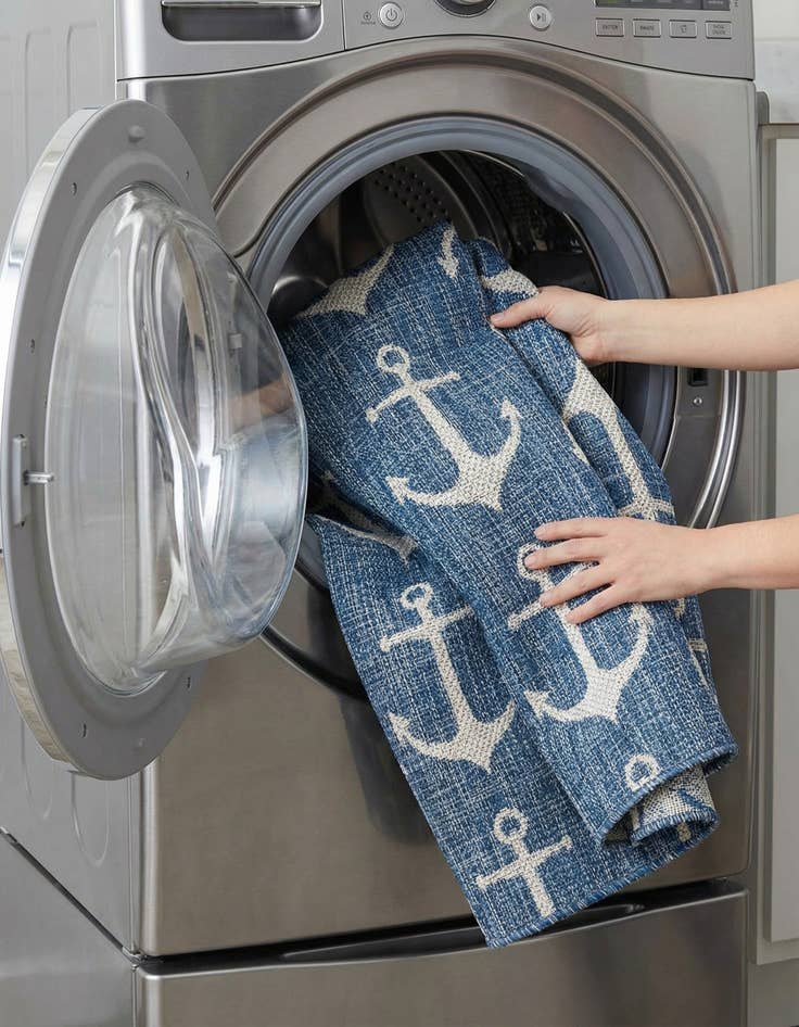 Detail image of  4' x 6'  Washable Coastal Indoor / Outdoor Rug