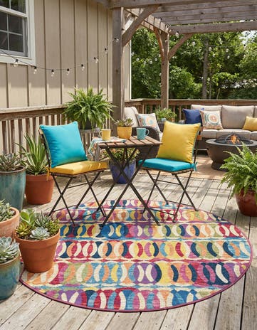 4' x 4' Easy-Clean Modern Indoor / Outdoor Round Rug