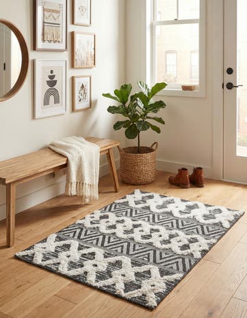 2' 3 x 3' Sabrina Soto Casa Valencia Rug