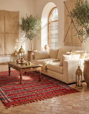 4' 7 x 6' 8 Zemour Kilim Rug