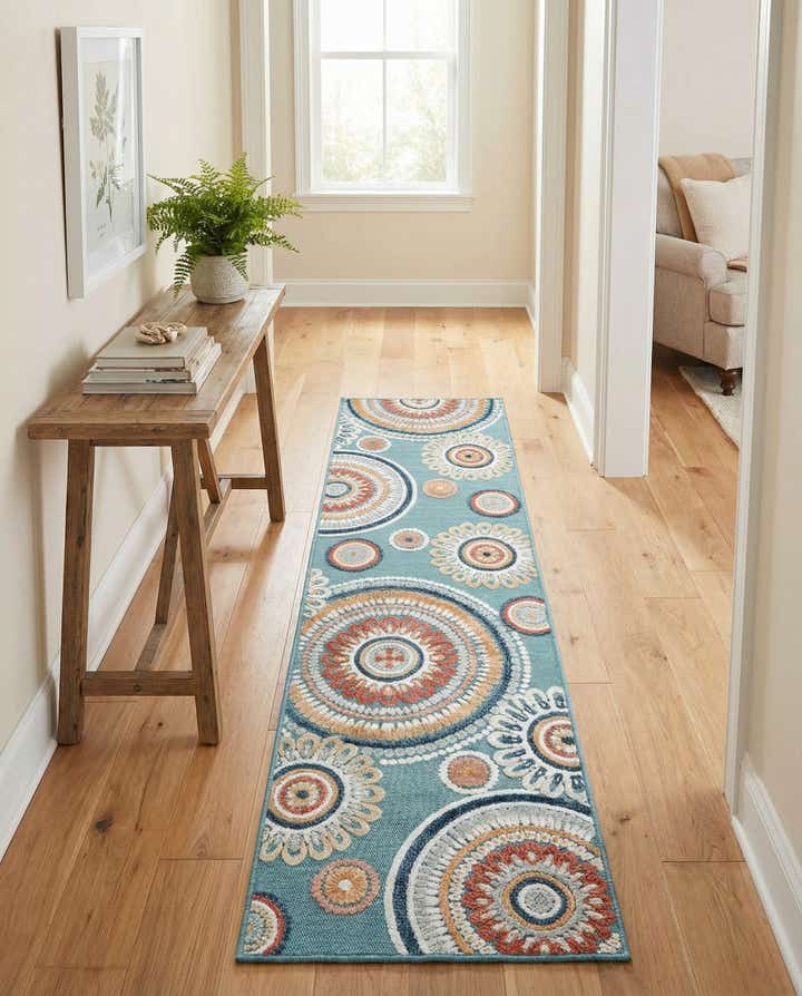 2' 2 x 8' Easy-Clean Botanical Indoor / Outdoor Runner Rug