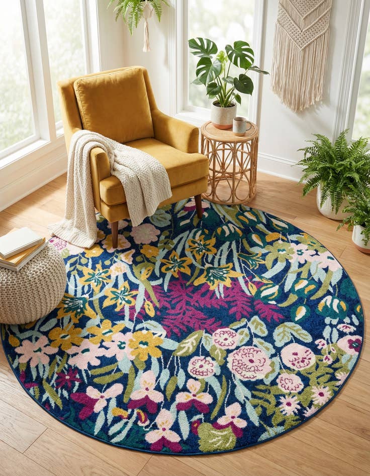 Detail image of 7' x 7' Bloom Round Rug