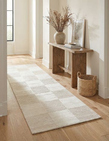 2' 8 x 9' 9 Hand Knotted Darya Wool Runner Rug