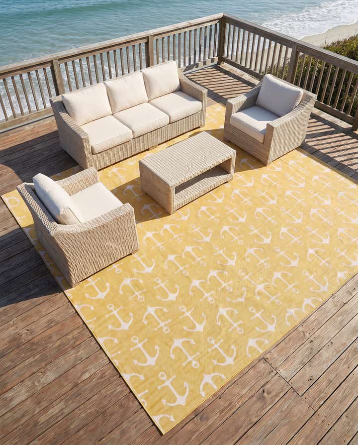 13' x 13' Easy-Clean Coastal Indoor / Outdoor Square Rug