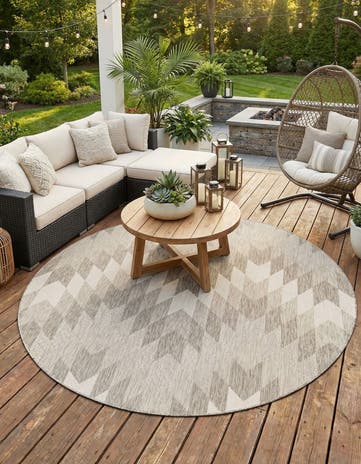 7' 10 x 7' 10 Easy-Clean Modern Indoor / Outdoor Round Rug