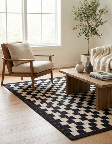4' 5 x 6' Hand Woven Kilim Modern Wool Rug