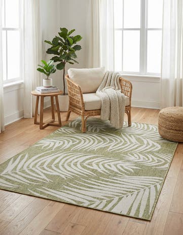 5' 3 x 7' Easy-Clean Botanical Indoor / Outdoor Rug
