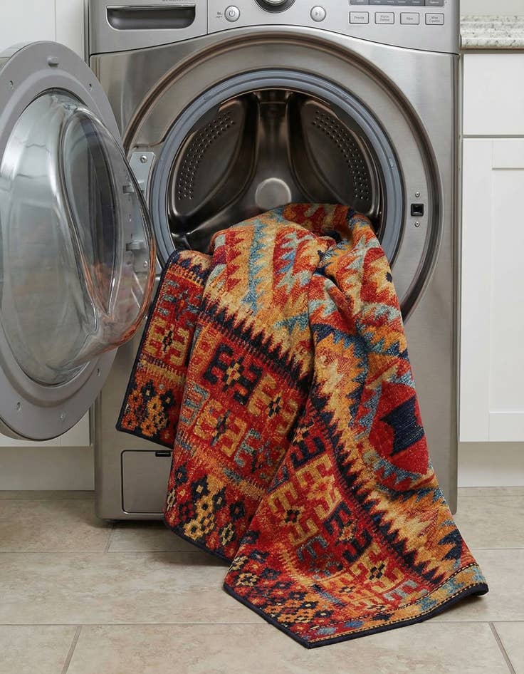 Detail image of 7' 10 x 10'  Washable Tribal Indoor / Outdoor Rug