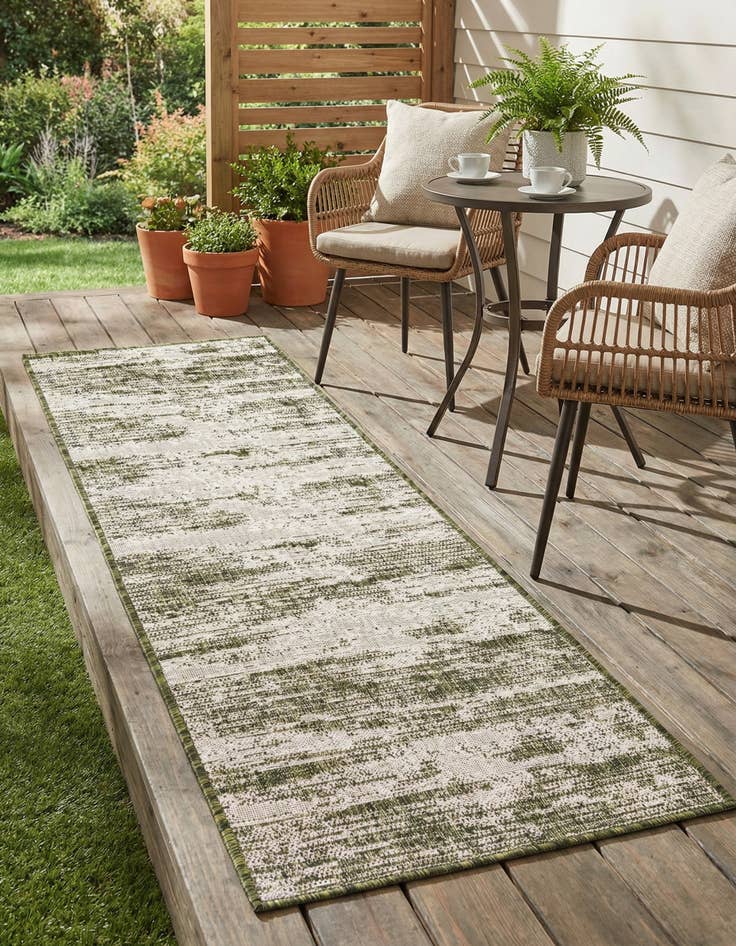 Detail image of 2' x 6'  Washable Modern Indoor / Outdoor Runner Rug