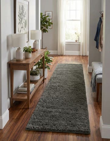 2' 7 x 10' Soft Solid Shag Runner Rug