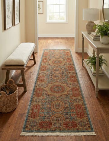 2' 7 x 10' Amina Runner Rug