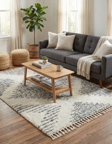 5' 3 x 8' Serenity Shag Rug