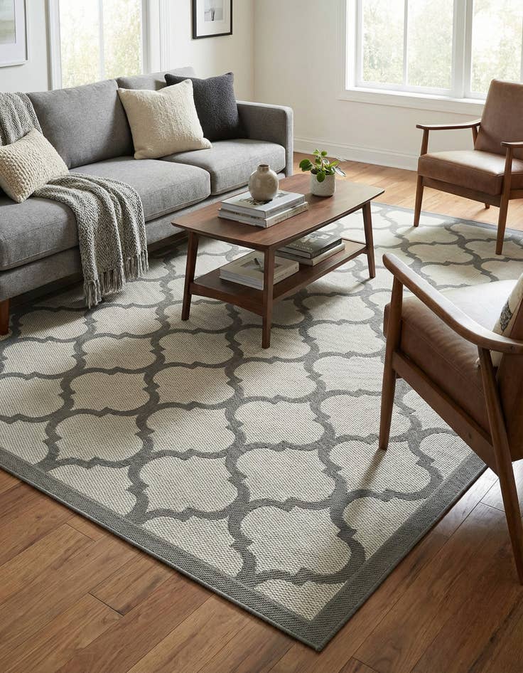 Detail image of 6' x 9'  Washable Trellis Indoor / Outdoor Rug