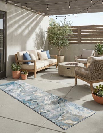 2' 7 x 12' Easy-Clean Modern Indoor / Outdoor Runner Rug