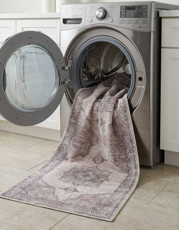 Detail image of  2' 7 x 16' 5 Mangata Runner Rug