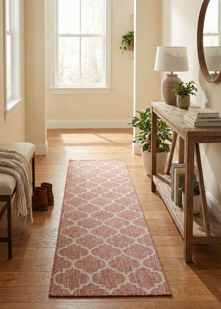 2' x 8' Easy-Clean Trellis Indoor / Outdoor Runner Rug