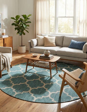 7' 10 x 7' 10 Easy-Clean Lattice Indoor / Outdoor Round Rug