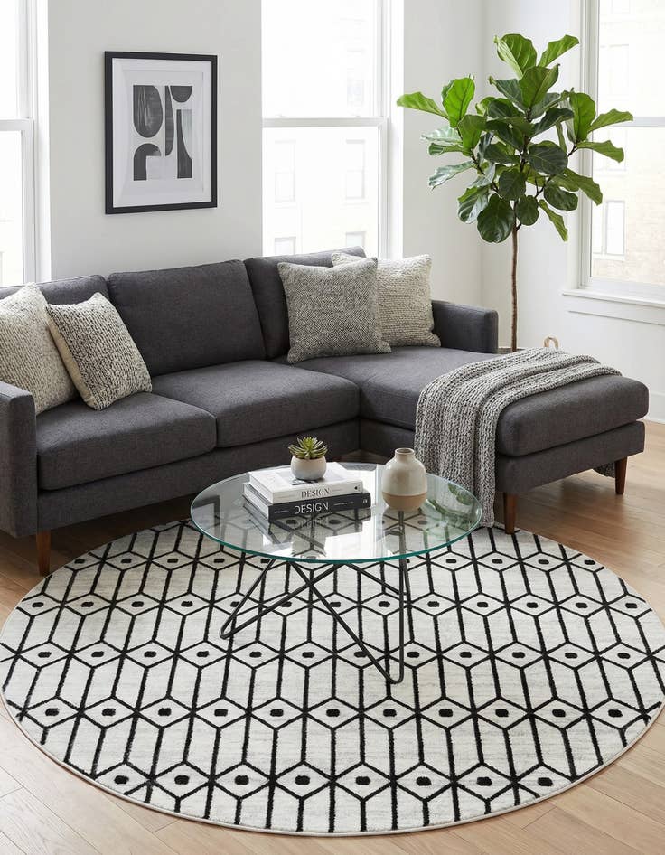 Detail image of  7' x 7' Lattice Trellis Round Rug