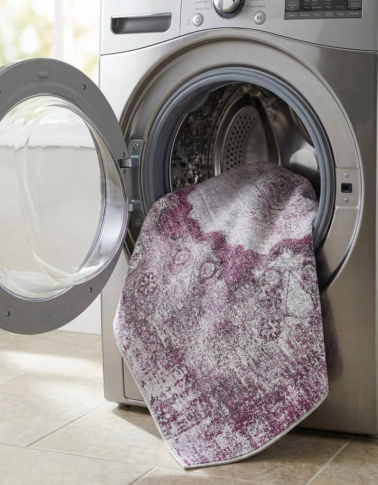 Detail image of 5' x 5'  Washable Yara Square Rug