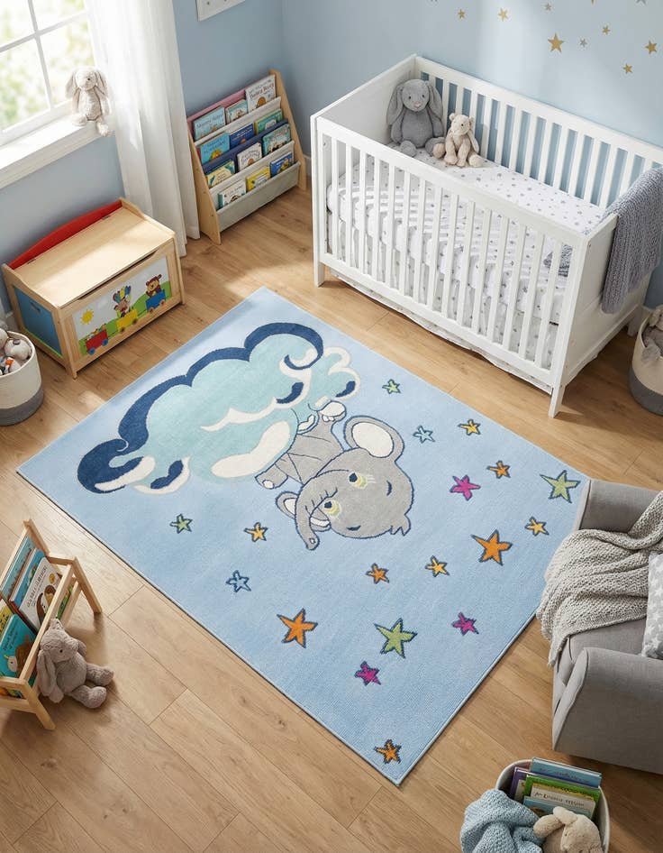 Detail image of 5' 3 x 7' 7  Washable  Indoor / Outdoor Rug