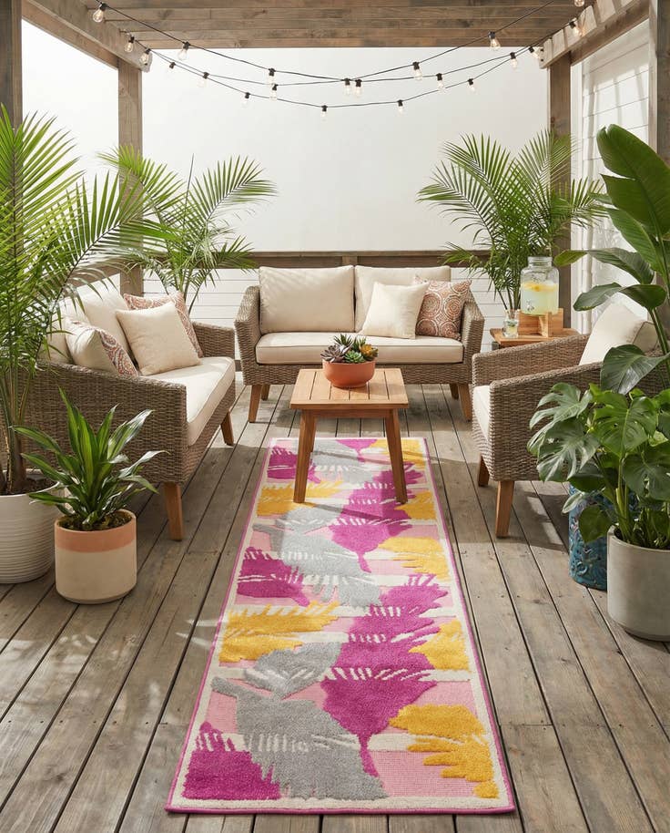 Detail image of 2' x 8' Easy-Clean Aruba Indoor / Outdoor Runner Rug