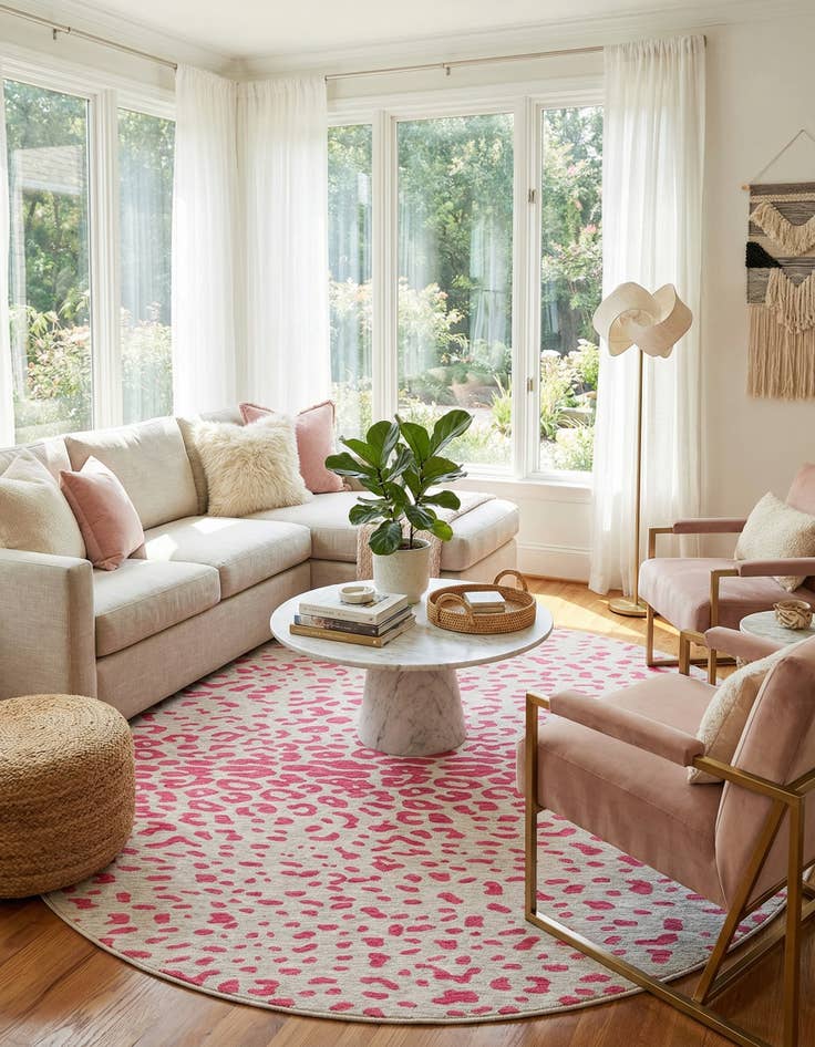 Detail image of 10' x 10'  Washable Safari Indoor / Outdoor Round Rug