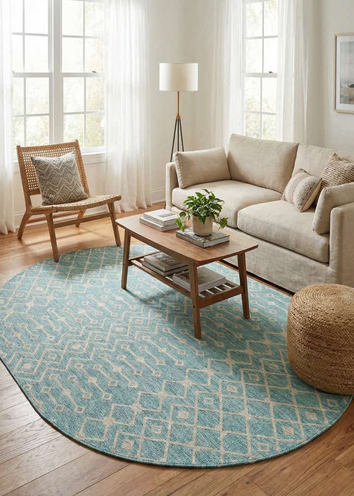 7' 10 x 10' Easy-Clean Trellis Indoor / Outdoor Oval Rug