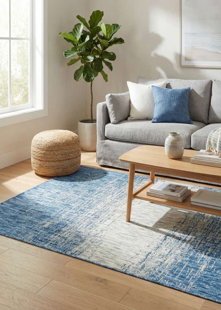 4' x 6' Easy-Clean Modern Indoor / Outdoor Rug