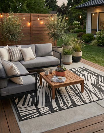 Black and White Easy-Clean Modern Indoor / Outdoor Rug