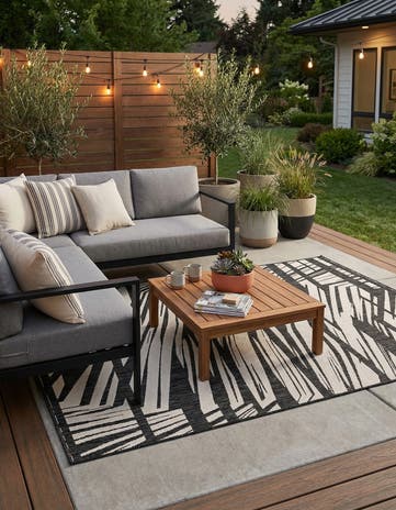 Black and White Easy-Clean Modern Indoor / Outdoor Rug