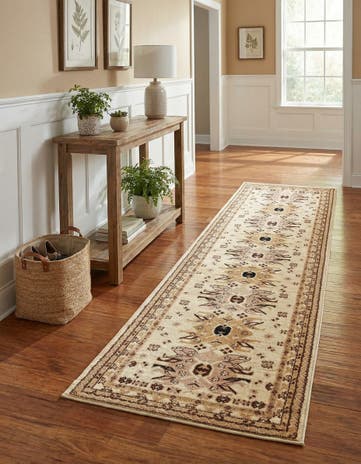 2' 7 x 10' Heris Runner Rug