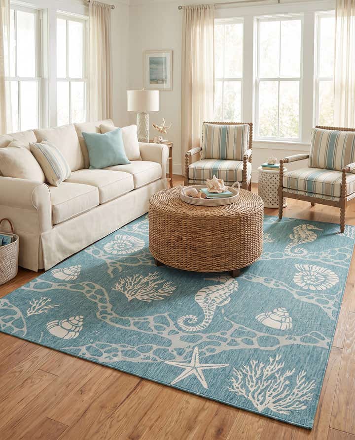 7' 10 x 10' Easy-Clean Coastal Indoor / Outdoor Rug