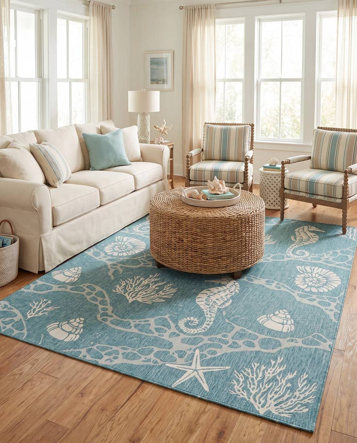 Detail image of 7' 10 x 10' Easy-Clean Coastal Indoor / Outdoor Rug
