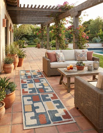 2' 7 x 10' Easy-Clean Baja Indoor / Outdoor Runner Rug