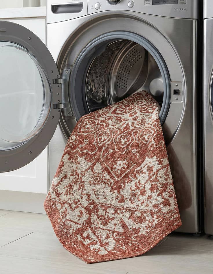 Detail image of 7' 10 x 7' 10  Washable Jill Zarin Dubai Indoor / Outdoor Square Rug