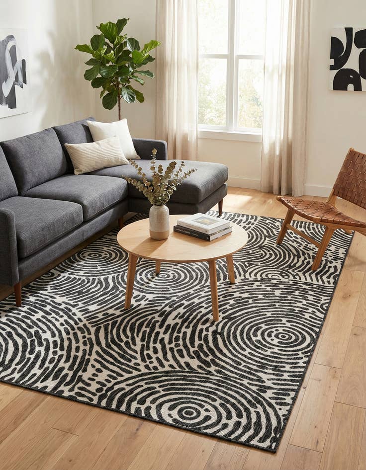 Detail image of  6' x 9'  Washable Modern Indoor / Outdoor Rug