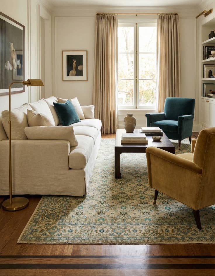 Detail image of 8' 9 x 13'  Hand Knotted Ultra Vintage Persian Wool Rug