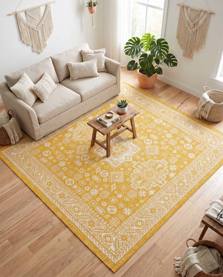 Detail image of 7' 10 x 7' 10 Easy-Clean Aztec Indoor / Outdoor Square Rug