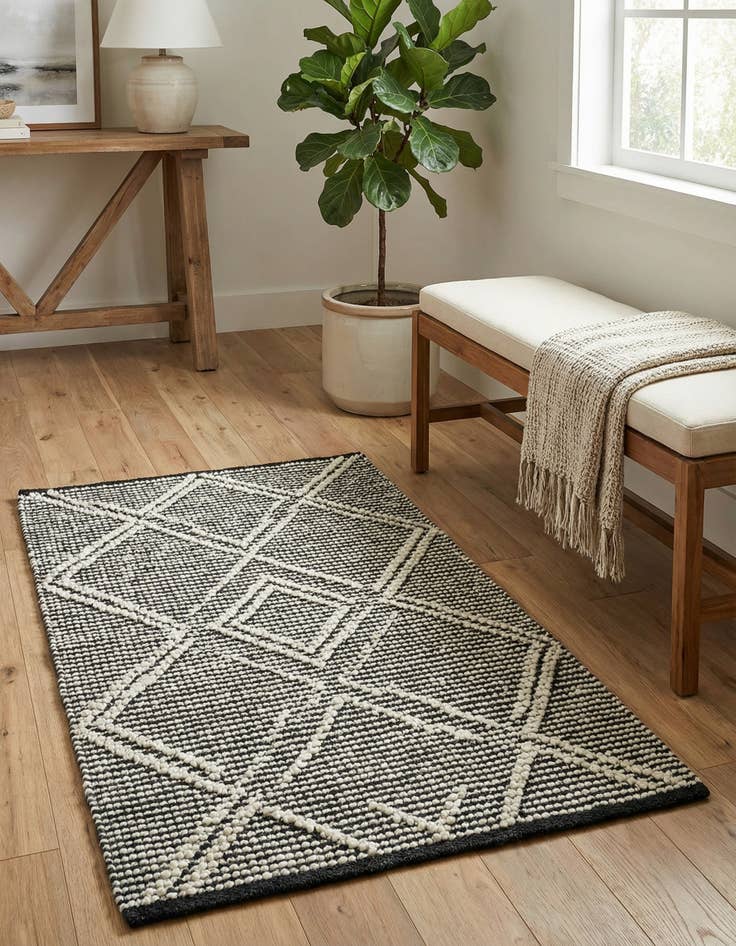 Detail image of  2' 2 x 3' 1  Hand Knotted Jill Zarin Dorset Rug