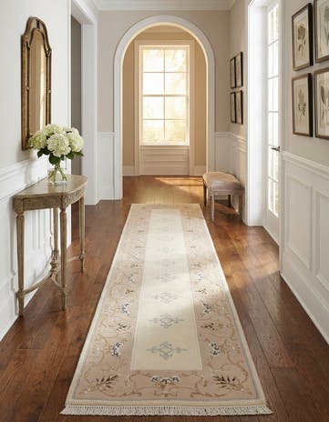 2' 9 x 13' Darya Runner Rug