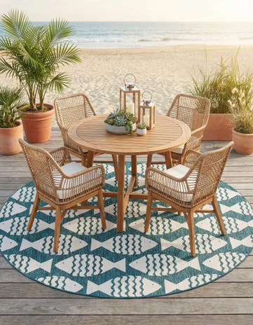 10' x 10' Easy-Clean Coastal Indoor / Outdoor Round Rug