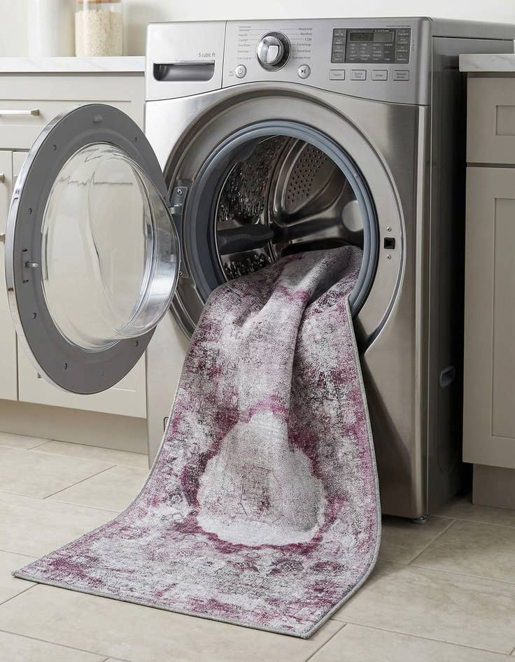 Detail image of 2' x 6'  Washable Yara Runner Rug