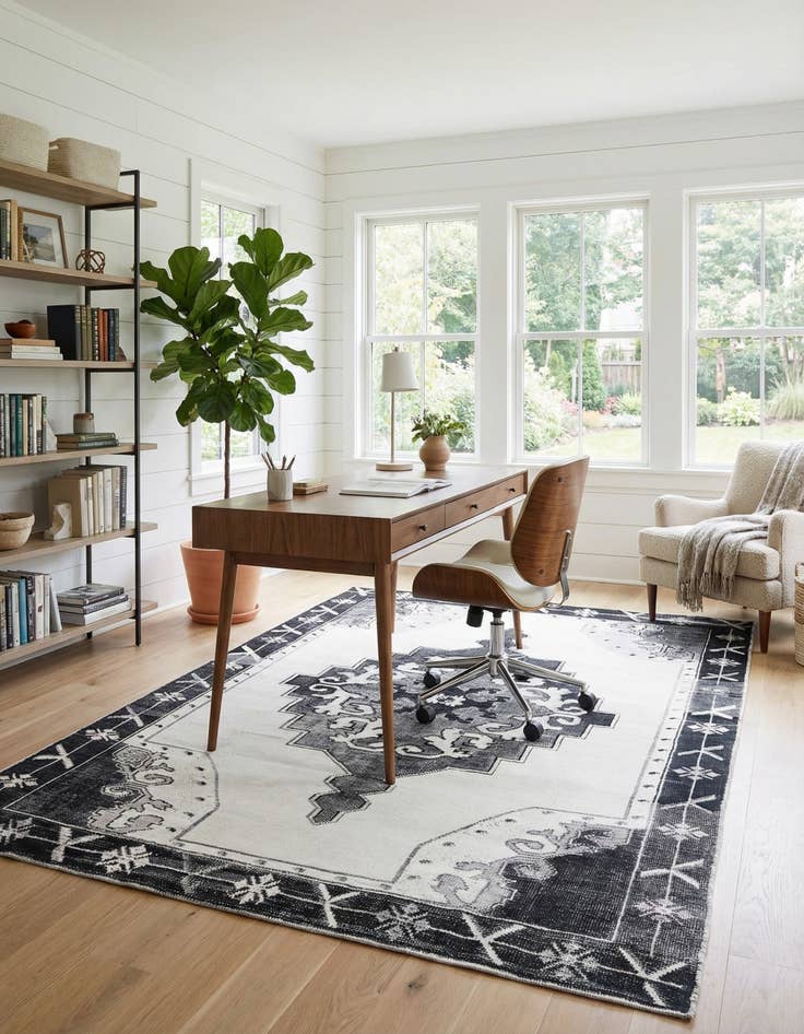 Detail image of 7' 6 x 10' 6 Timeless Rug