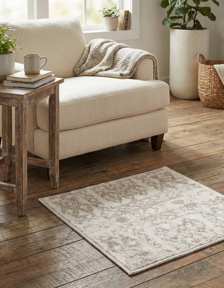 Detail image of 1' 4 x 1' 4 Oxford Sample Rug