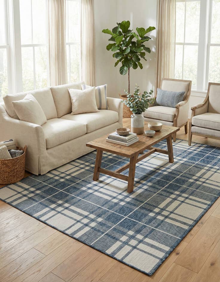 Detail image of 6' x 9' Easy-Clean Checkered Indoor / Outdoor Rug