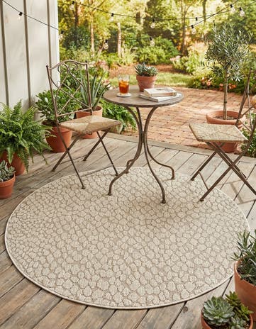 5' 3 x 5' 3 Easy-Clean Safari Indoor / Outdoor Round Rug