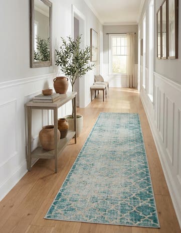Jill Zarin 2' 7 x 14' Uptown Lincoln Center Runner Rug